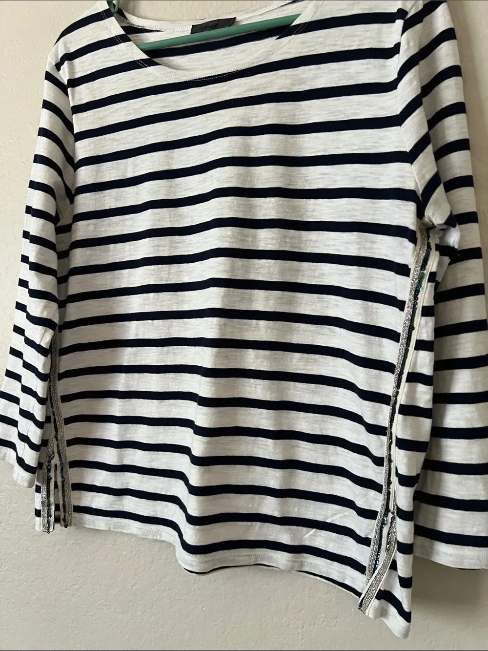 EUC J.CREW Striped 3/4 Sleeve White/Black Size Unknown
